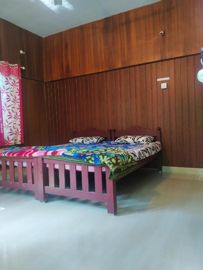 Periyar Green Bed&Breakfast Hotel Thekkady Buitenkant foto